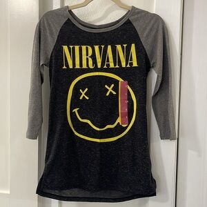 NWT 2014 Nirvana smiley face raglan baseball tee, 3/4 sleeve